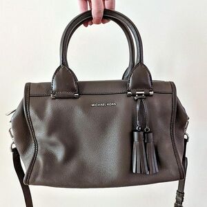 Michael Kors Taupe Leather Handbag And Shoulder bag